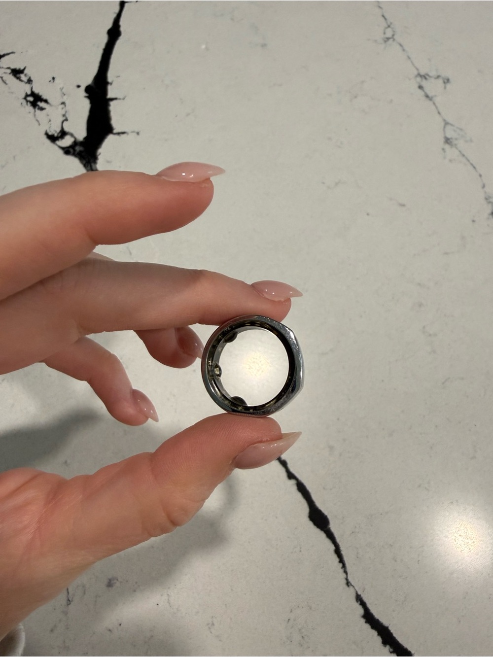 Oura Ring Gen 3 Horizon - Silver - Size 7! - Picture 4 of 6